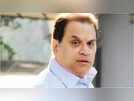 Ramesh hits back at Vashu over Chunnari Chunnari row