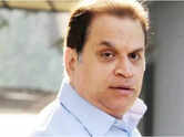 Ramesh hits back at Vashu over Chunnari Chunnari row