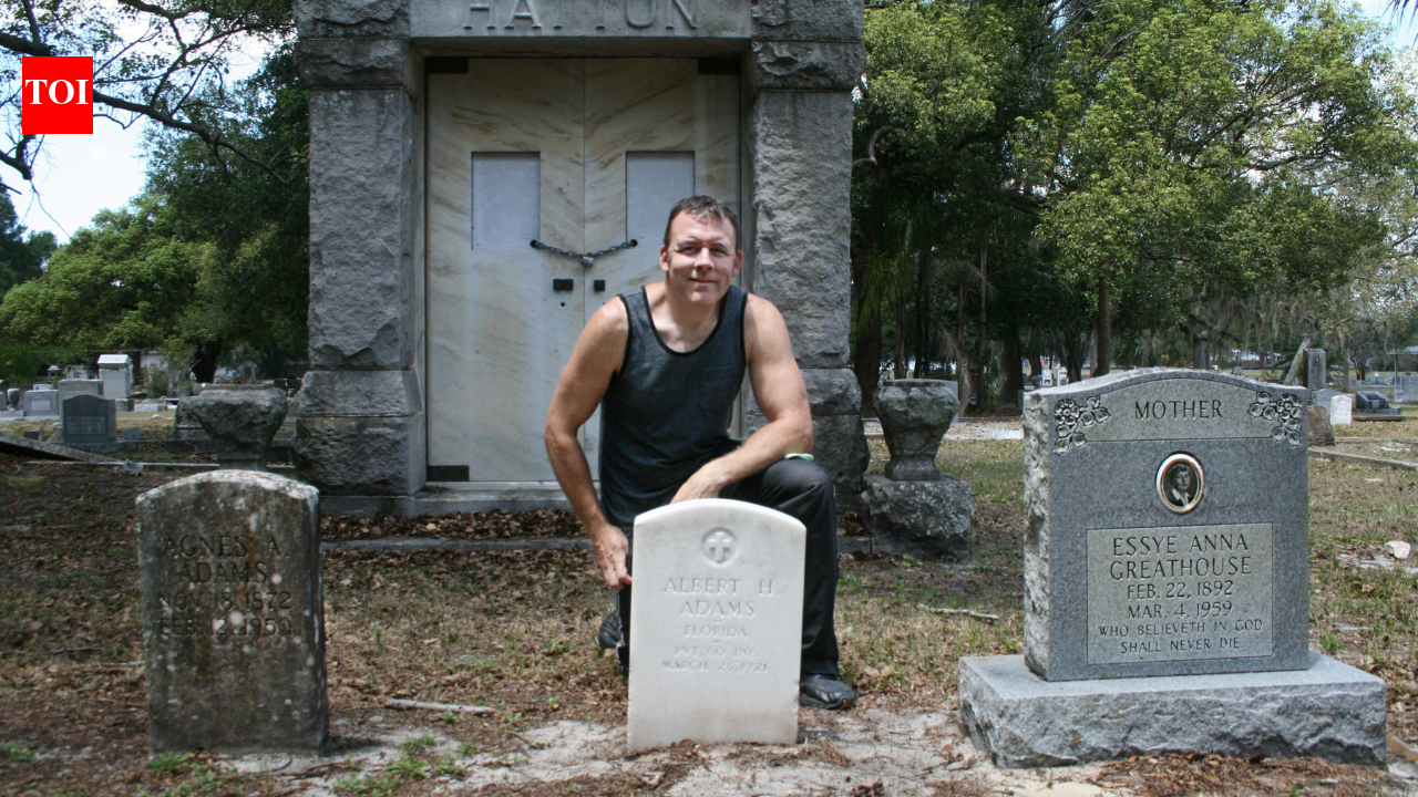 The Good Cemeterian: Florida cleaner restores veterans’ headstones so their names are never forgotten