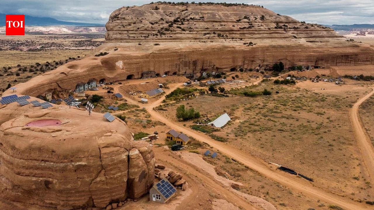 Inside America’s hidden cave city where hundreds of children and families live off-grid inside sandstone cliffs