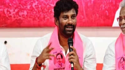 Congress files complaint against BRS leader Balka Suman over ‘militant activities’ remarks