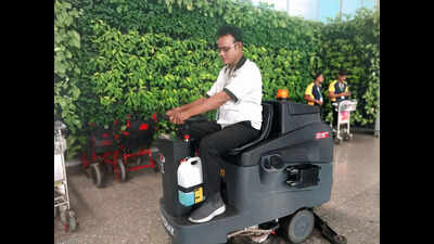Airport gets cleaner, work gets smoother after union pressure eases