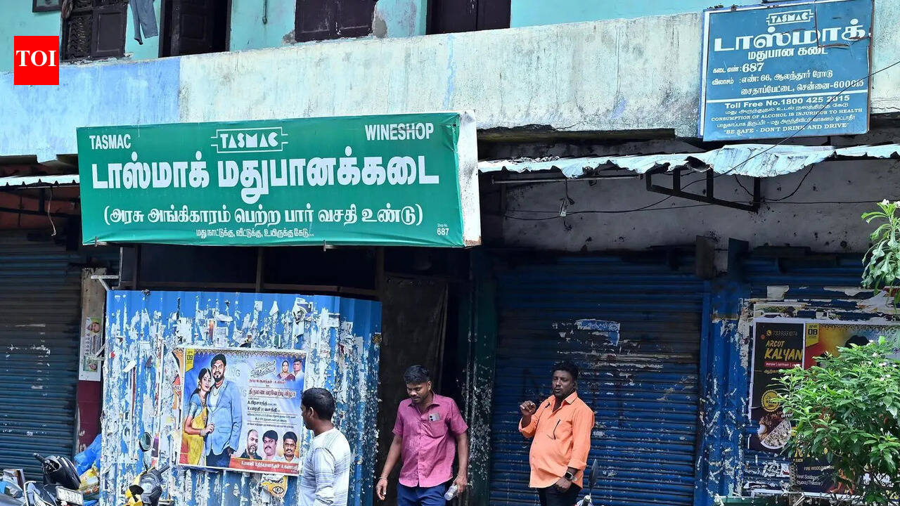 Tasmac employees’ one-day strike shuts 213 outlets in Coimbatore district, hits Rs 8.5crore sales