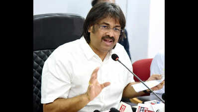 Madhu to attend breakfast meet with CM
