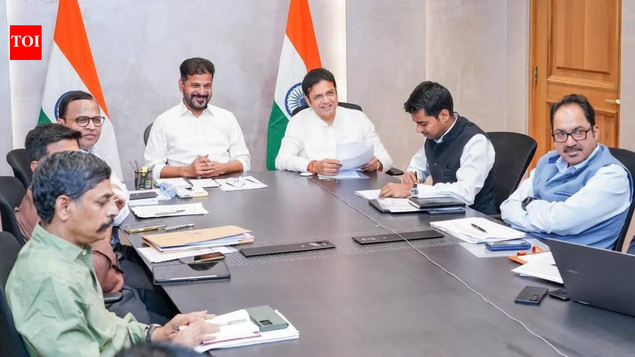 CM seeks Centre’s help to speed up T-Fiber project
