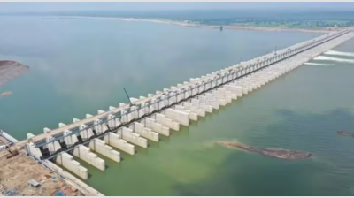 Revanth seeks talks with Maha on raising Tummidihatti barrage height