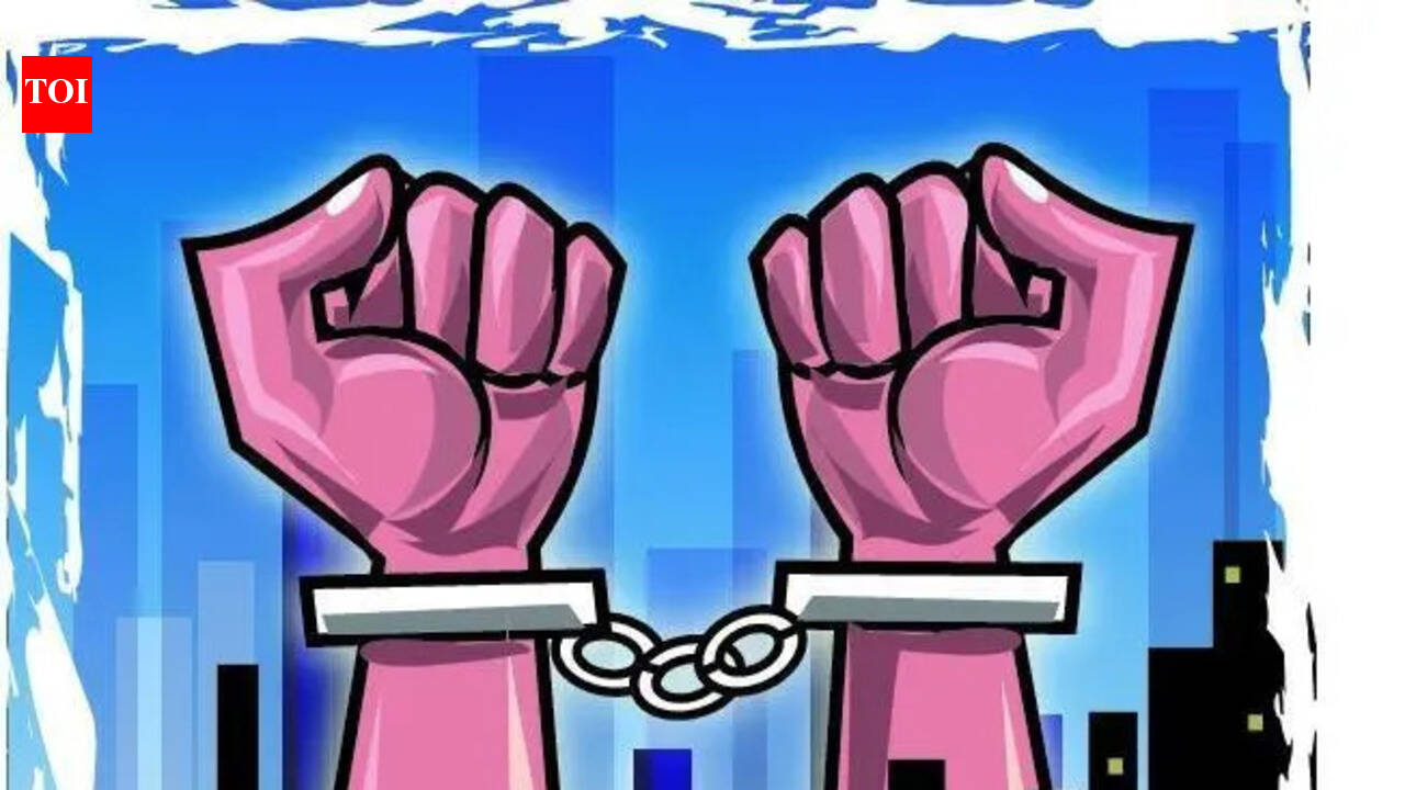 Bill collector held for taking bribe of Rs 15,000 in Thirumangalam