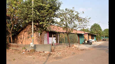 Residents of dilapidated police quarters in Nashik asked to vacate