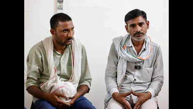 Rahul Gandhi meets kin of NEET aspirant who died by suicide after exam cancellation