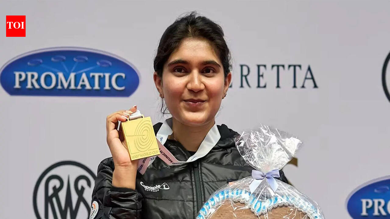 Esha Singh sets world records as Indian shooter wins 25m pistol gold