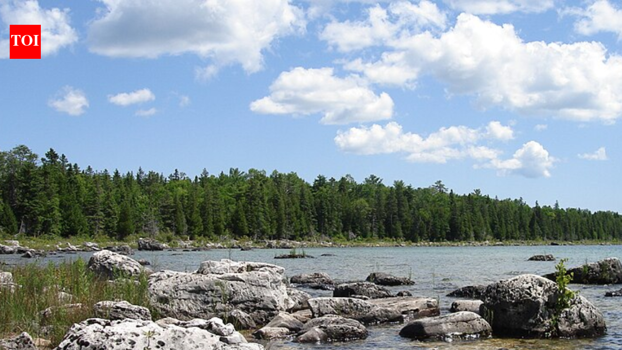 10 US lakes with the most number of islands
