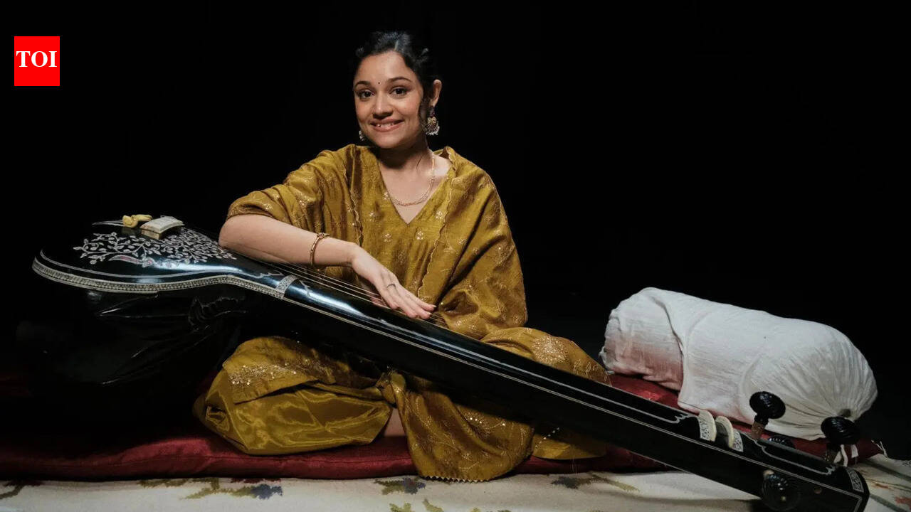 Riyaaz to recognition: Vocalist Maahi Zaveri secures CCRT scholarship