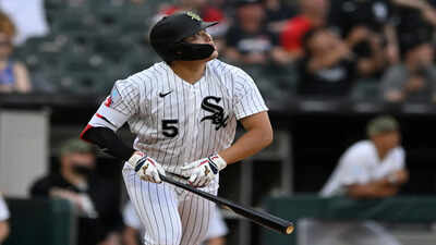 Chicago White Sox baseball star Munetaka Murakami net worth 2026: Southside Samurai earnings, endorsements, investments and lifestyle details