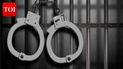Mumbai man arrested for wife's paramour murder near Reay Road railway station
