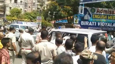 Bengal TMC MP Sougata Roy faces protest outside police station; eggs thrown at his car