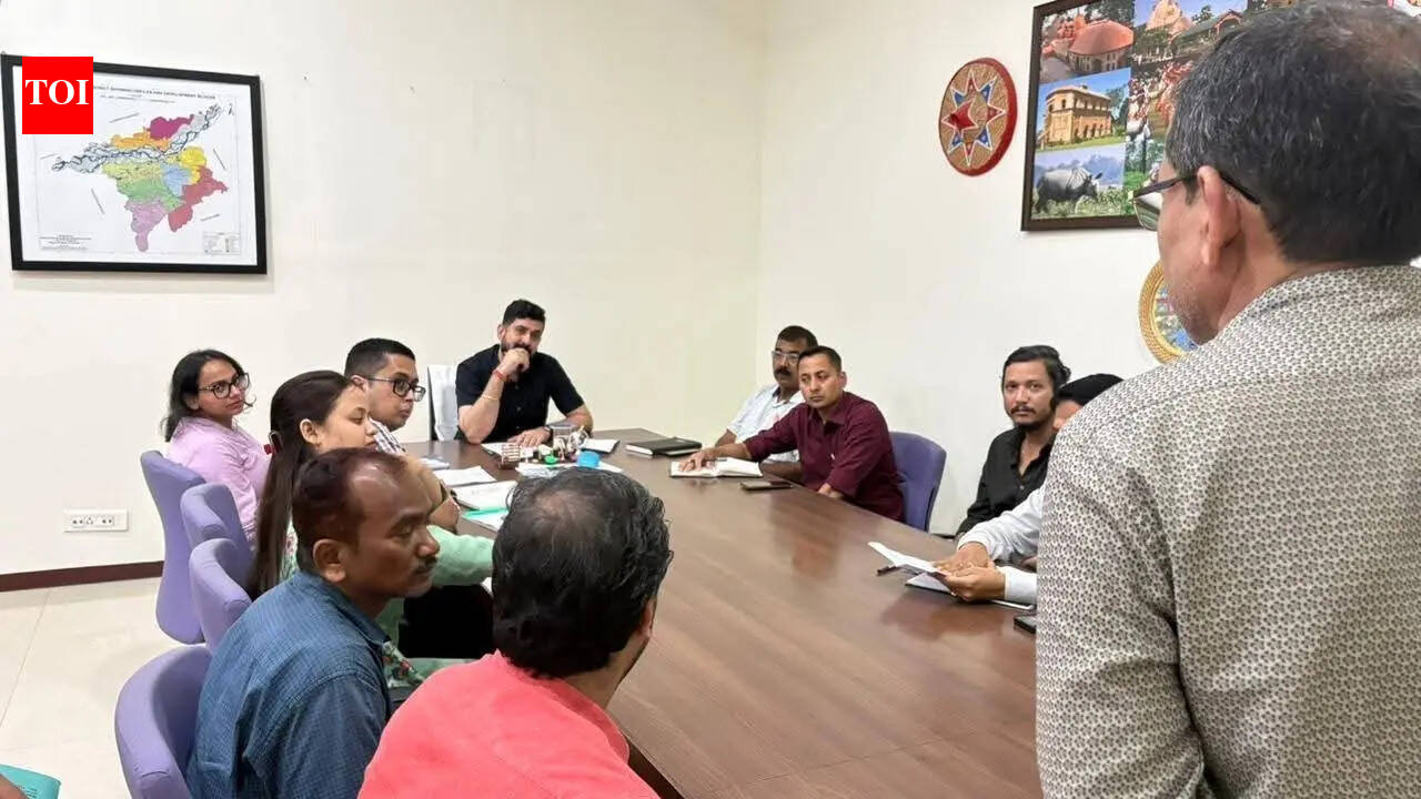 Ahead of rains, Jorhat holds flood preparedness meet