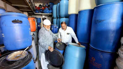 A market selling infamous blue drums  has become parched Indore’s lifeline