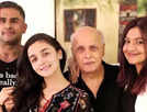 Pooja responds to Rahul Bhatt&rsquo;s 'better than Alia' remark