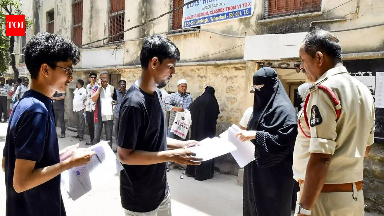 Govt may use IAF aircraft to transport question papers for NEET retest: Report