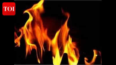 Massive fire at Bansan Wala Bazar in Amritsar