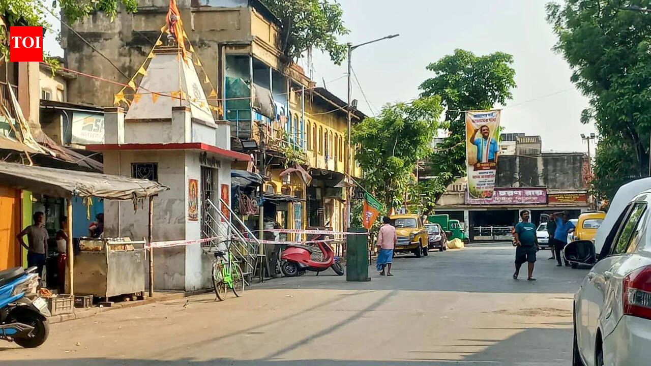 Political clashes rock Kolkata neighbourhoods