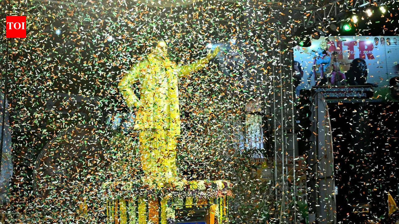 NTR belongs to all Telugu people: CM