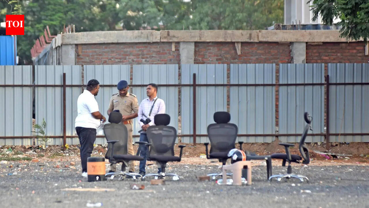 Firing over land dispute: Retired DySP, son and daughter held for attempt to murder