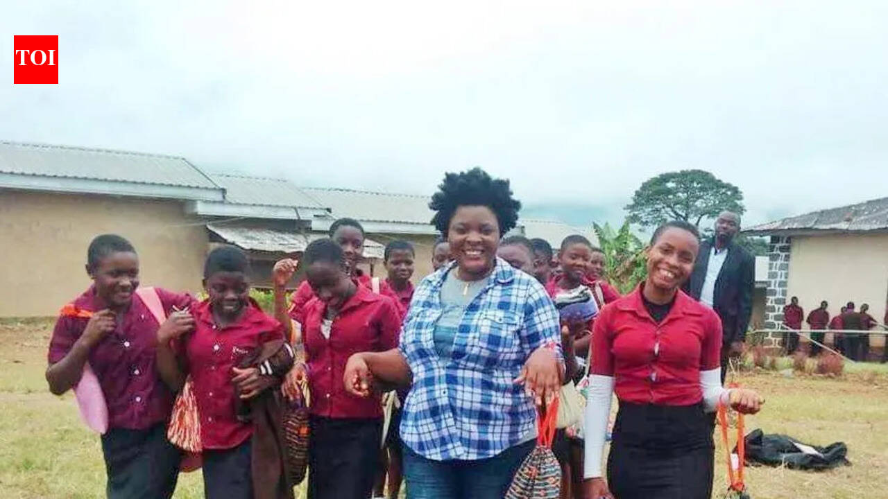 Gujarat’s sanitary pad model empowers Cameroon women