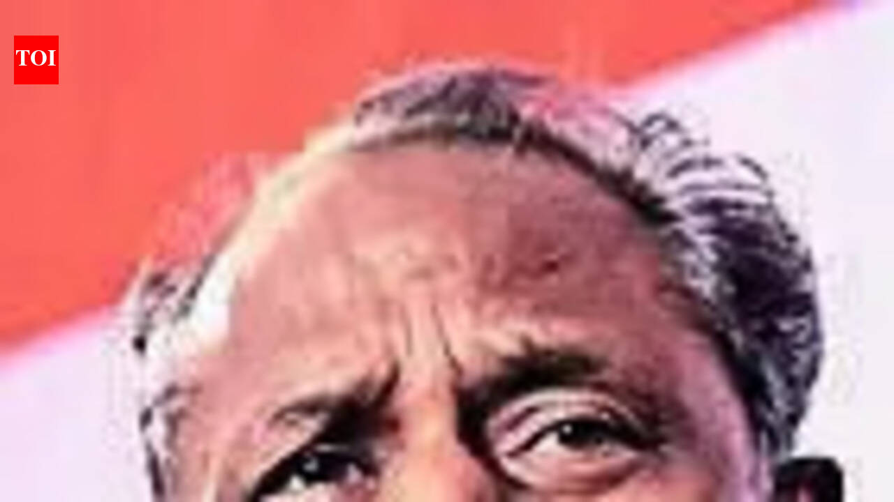Gehlot demands immediate resumption of free sanitary napkin scheme
