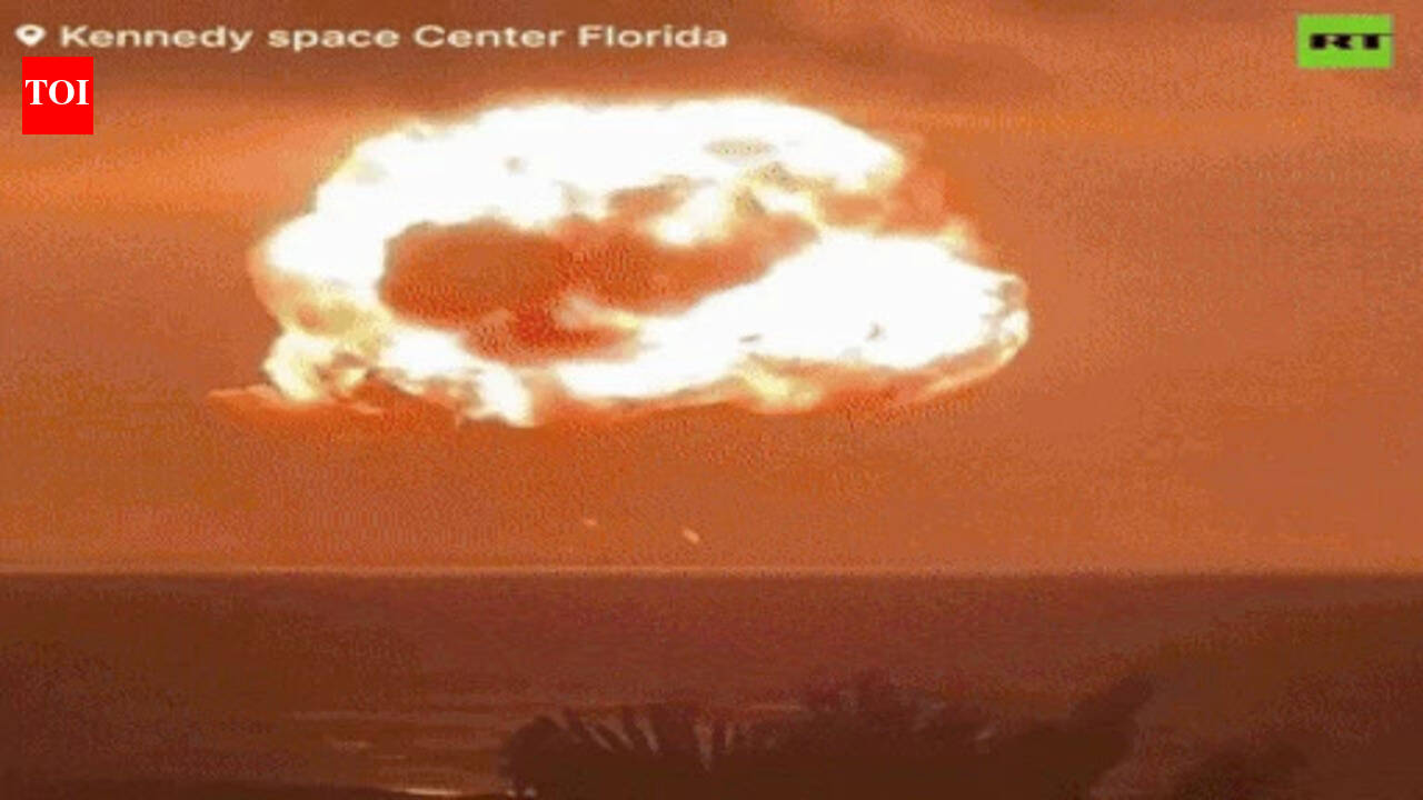 Blue Origin’s New Glenn rocket explodes in a massive fireball while undergoing a test — watch