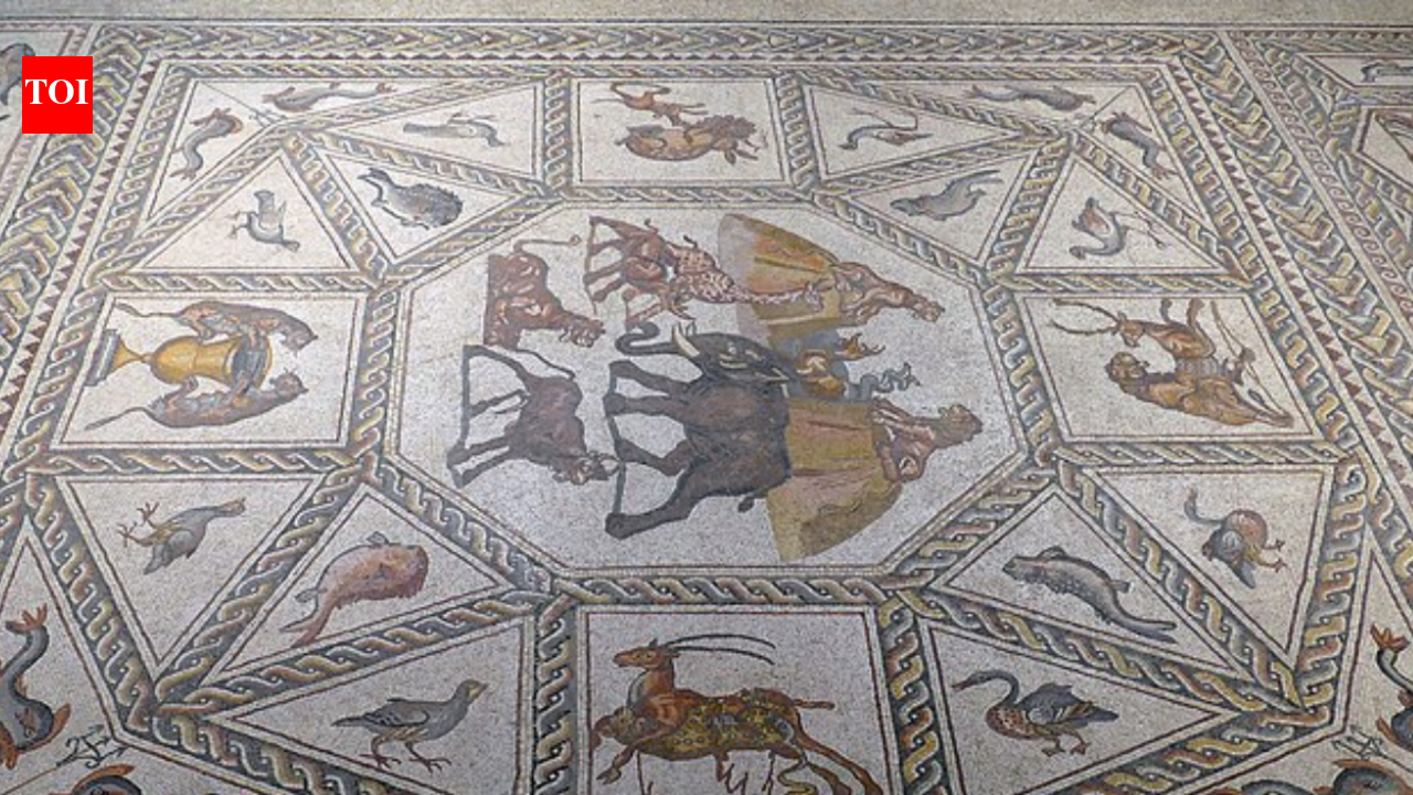 In 1996, road workers in Lod found a Roman sea scene hidden beneath the asphalt