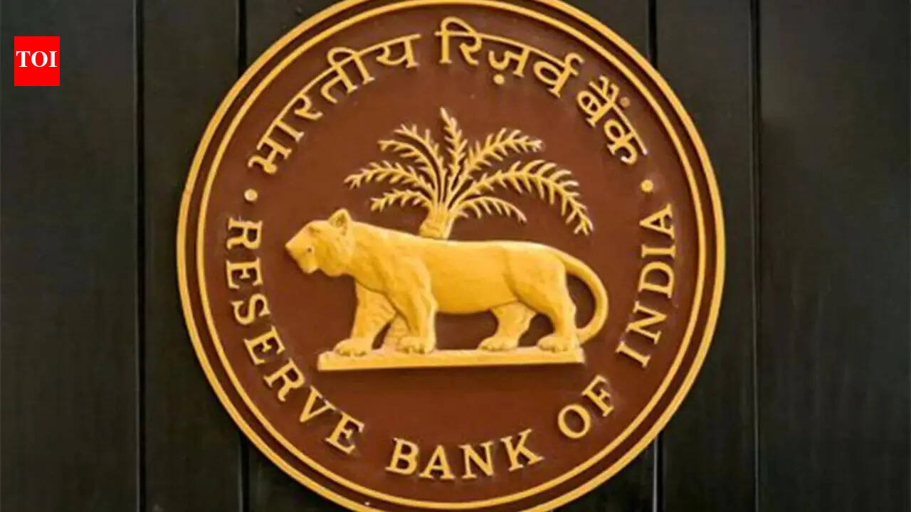 RBI to roll out varnished banknotes with enhanced security features amid cash surge