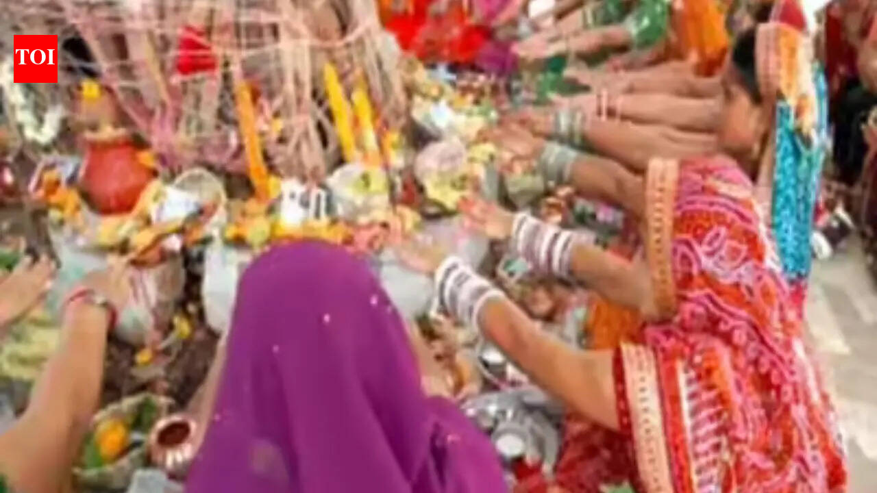 Vat Purnima 2026: Check the correct date to observe Purnima Vrat