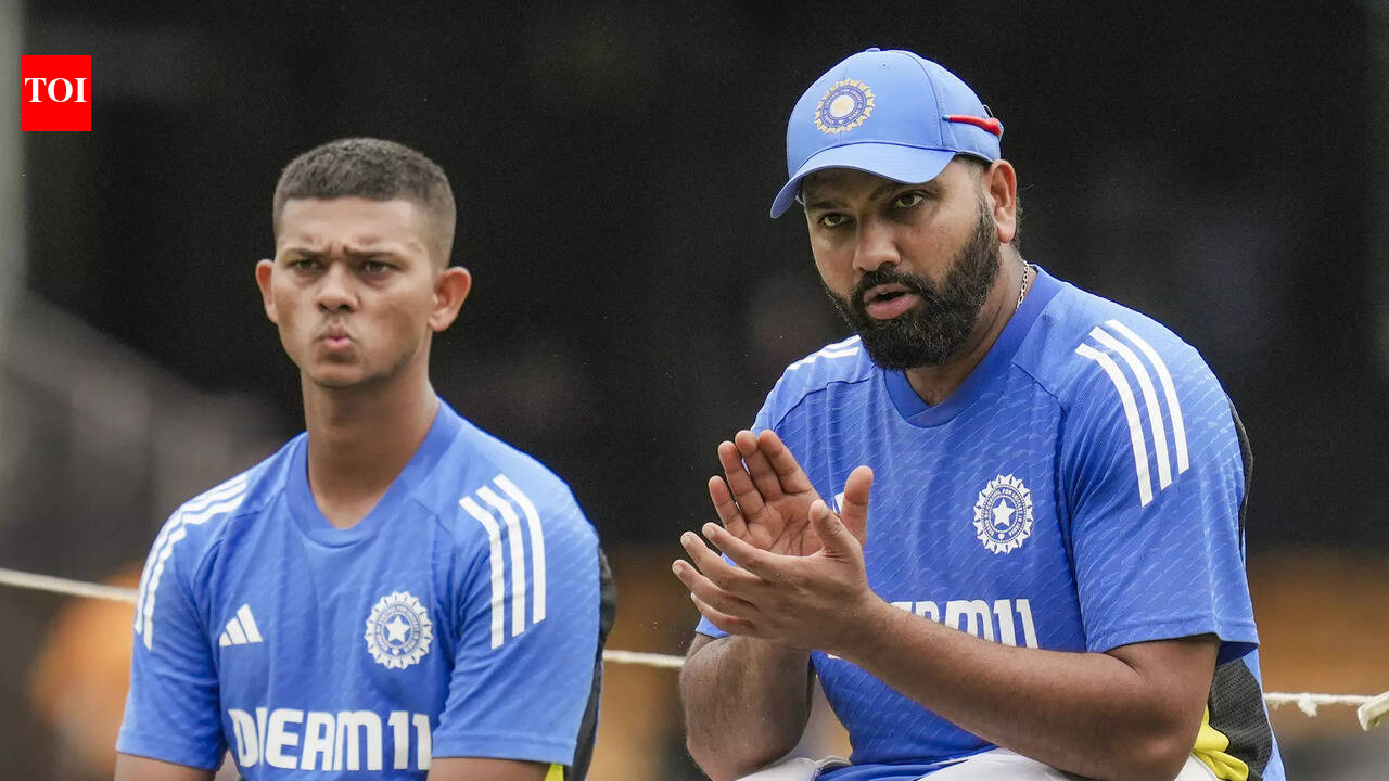 ‘Out of form and fitness a concern’: Manjrekar blasts Rohit Sharma's ODI selection