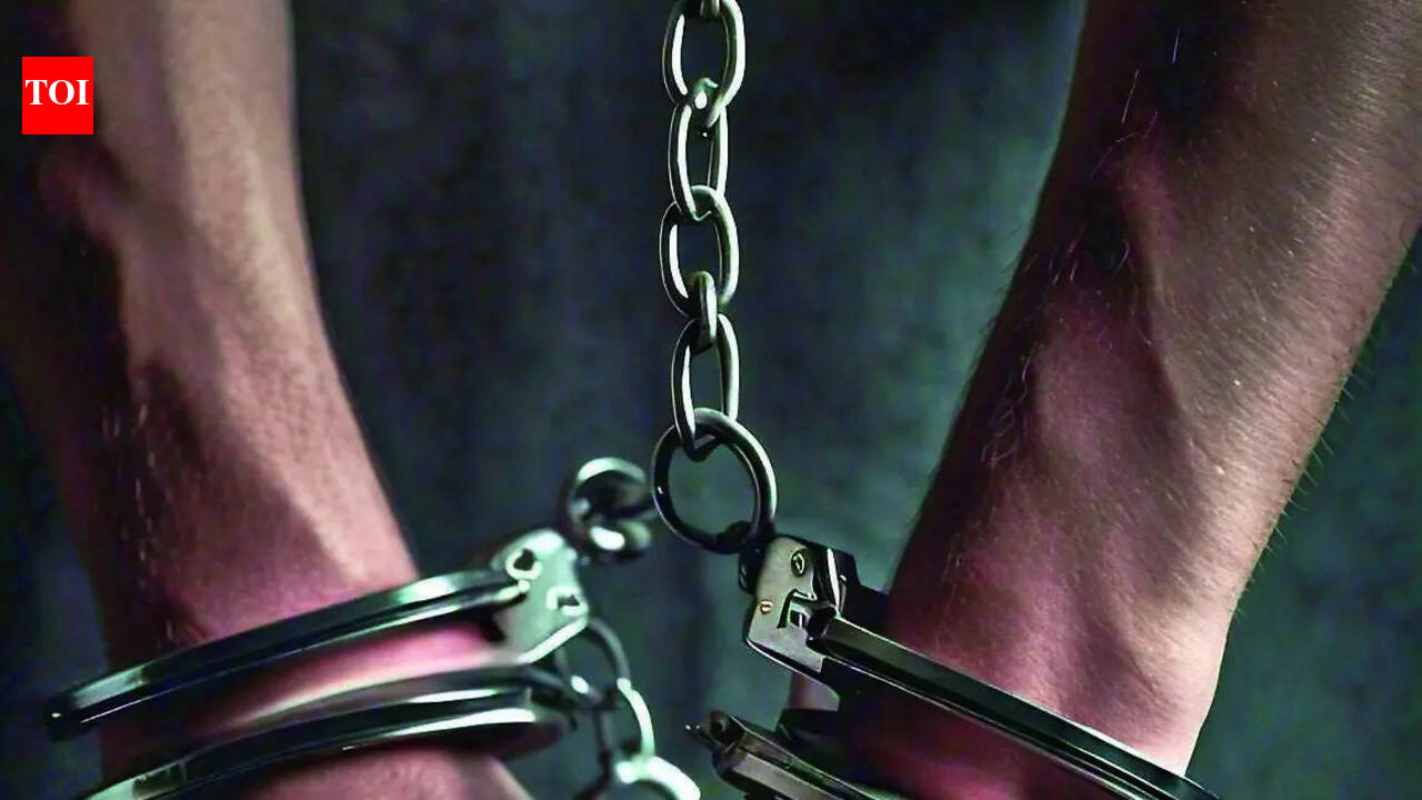 Two on bike snatch police patrol team’s device in Mumbai, held