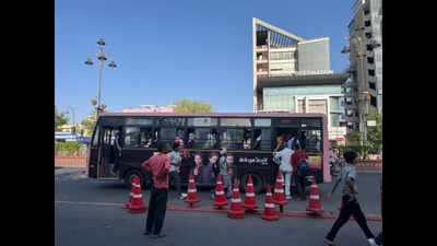 City buses fail to meet growing commuter demand