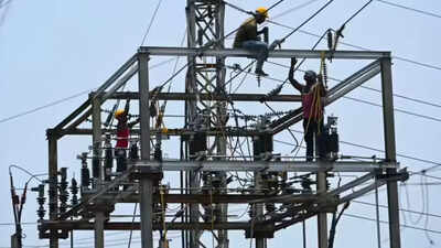 36 power worker accidents in 37 days leave 22 dead; union announces statewide protest