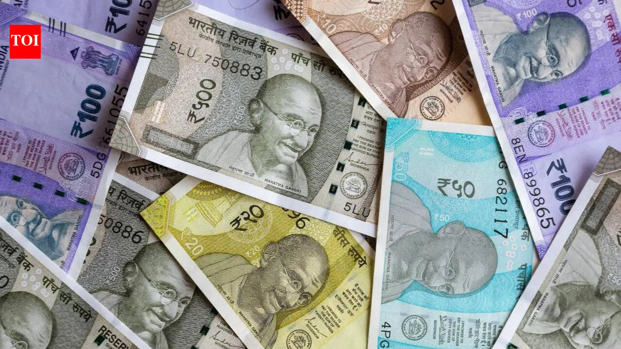 Free Movie App Costs Thane Woman Rs 2.77 Lakh