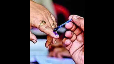 Akhil Bhartiya Marathi Chitrapat Mahamandal poll campaigning picks up