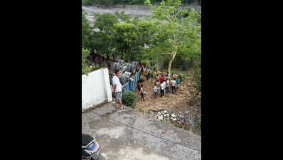 Truck driver, 42yo woman killed in Rishikesh accident
