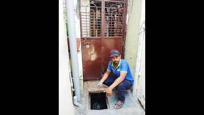 Pune-Pimpri Chinchwad hooch tragedy: Accused mixed country-made liquor with methanol ordered online, say cops