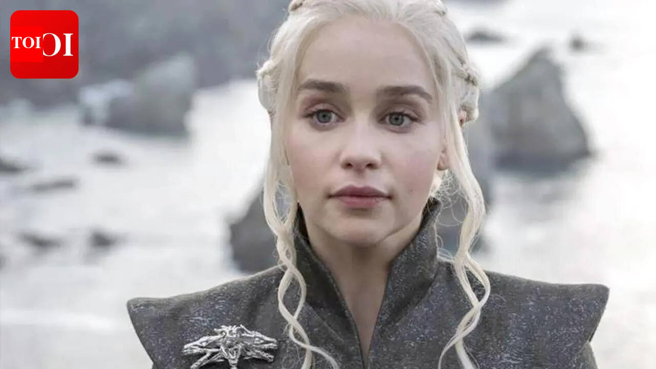 Emilia Clarke sets record straight about 'Game of Thrones' salary; says rumoured USD 300,000 paycheque 'wildly exaggerated'