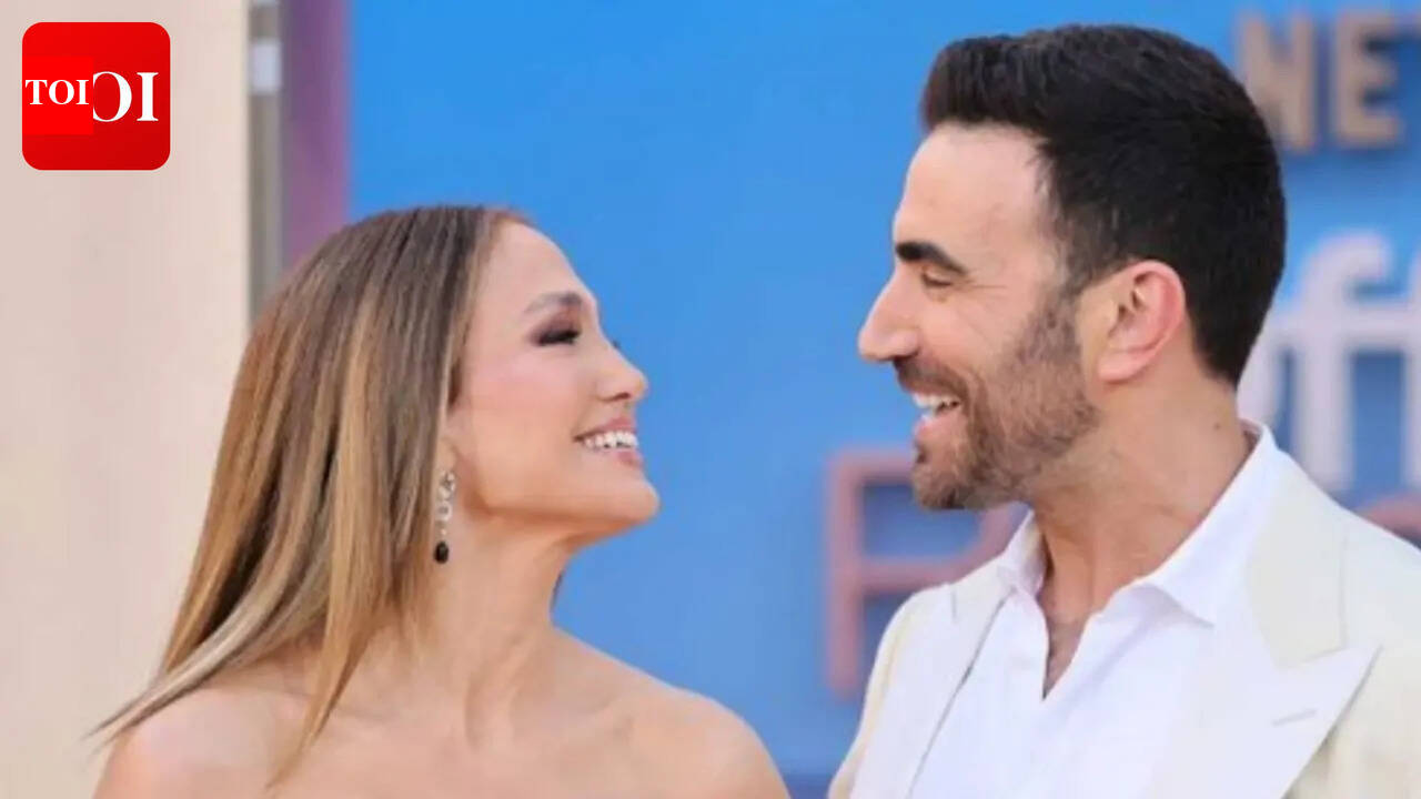 Jennifer Lopez calls Brett Goldstein her 'No. 1' rom-com co-star; reports say 'her flirty energy is genuine'