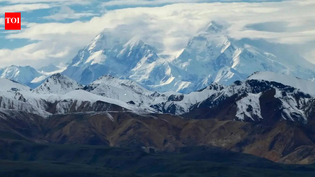 Three climbers dead, one rescued after fall near treacherous Denali Pass on Alaska's Mount McKinley