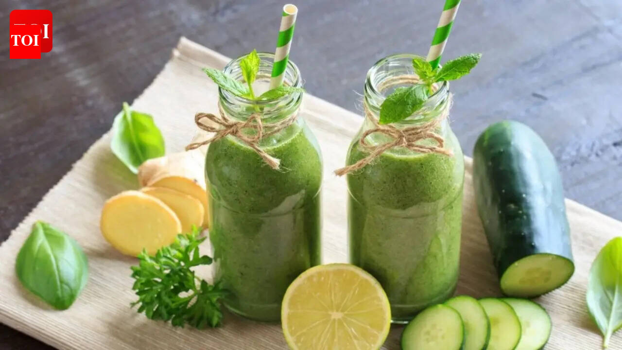 Healthy smoothies, raw salads for detox and weight loss? Surgeon warns of kidney stone risk
