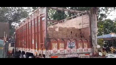 1,100 cartons of illegal liquor seized in Latehar