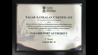 Paradip port secures top honours at Sagar Aankalan Awards