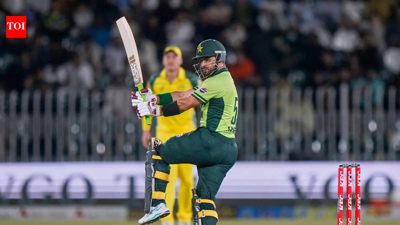 PAK vs AUS 1st ODI Live: Babar Azam and Sahibzada Farhan steady Pakistan innings