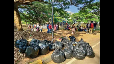 When residents, students joined hands to clean up tech park’s backyard in Bengaluru