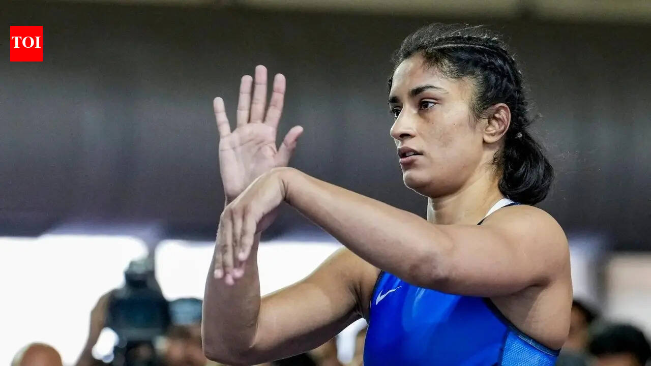 'LA 2028 is my target': Vinesh Phogat vows to fight system, return stronger for the happiness of her son